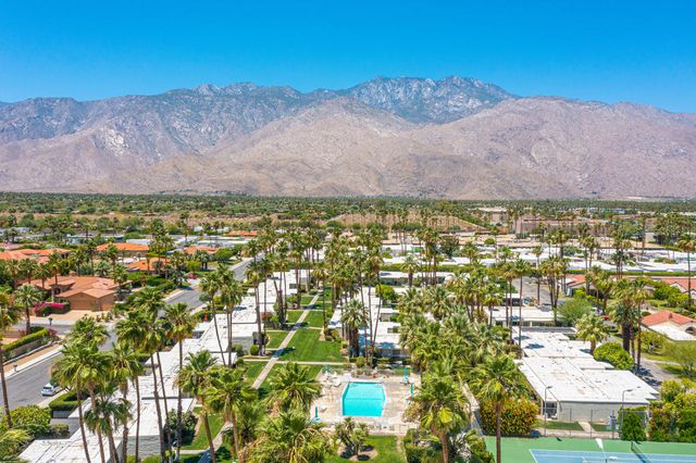 1881 S Araby Drive 16, Palm Springs, CA 92264
