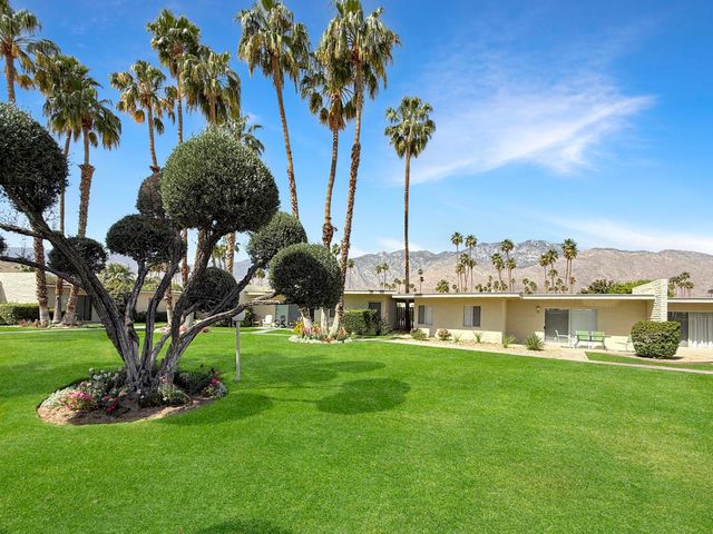1881 S Araby Drive 16, Palm Springs, CA 92264