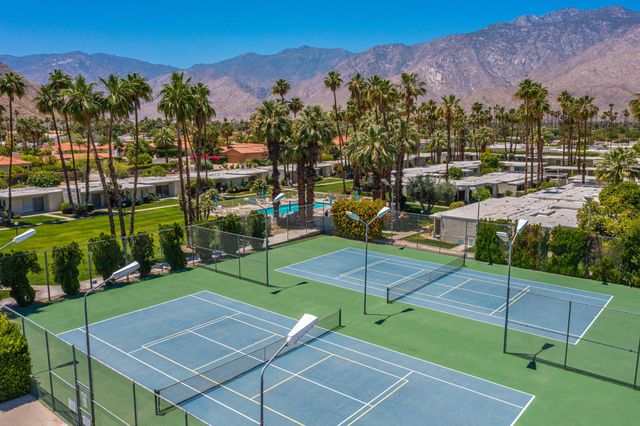 1881 S Araby Drive 16, Palm Springs, CA 92264