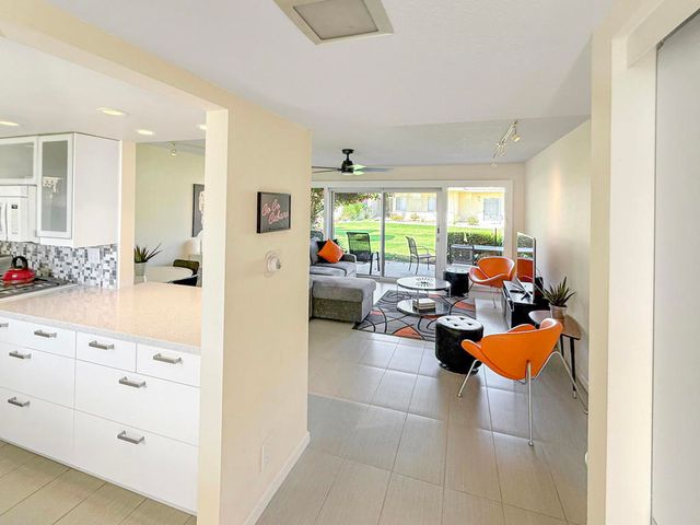 1881 S Araby Drive 16, Palm Springs, CA 92264