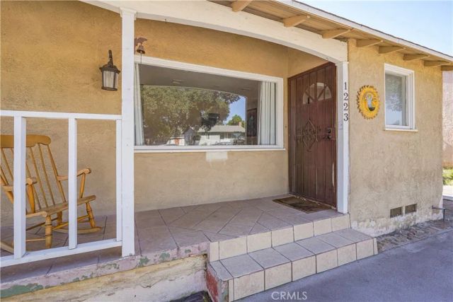 1223 W 27th, San Bernardino, CA 92405