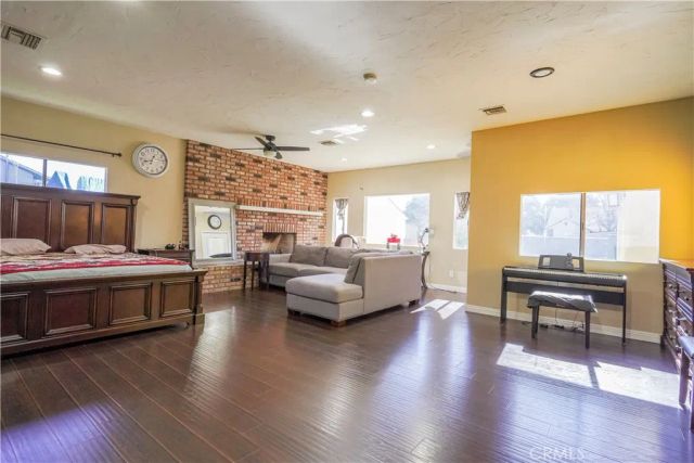 1223 W 27th, San Bernardino, CA 92405