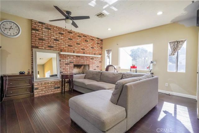 1223 W 27th, San Bernardino, CA 92405