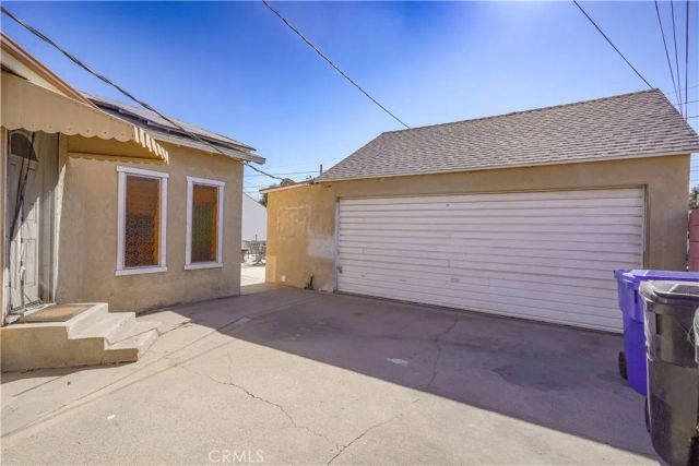 1223 W 27th, San Bernardino, CA 92405