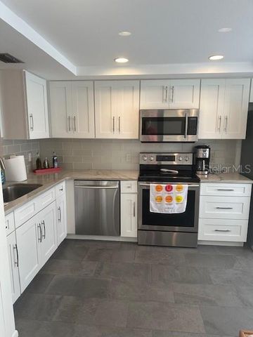 19029 US HIGHWAY 19 N 20F, Clearwater, FL 33764