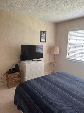 19029 US HIGHWAY 19 N 20F, Clearwater, FL 33764