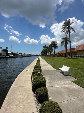 19029 US HIGHWAY 19 N 20F, Clearwater, FL 33764