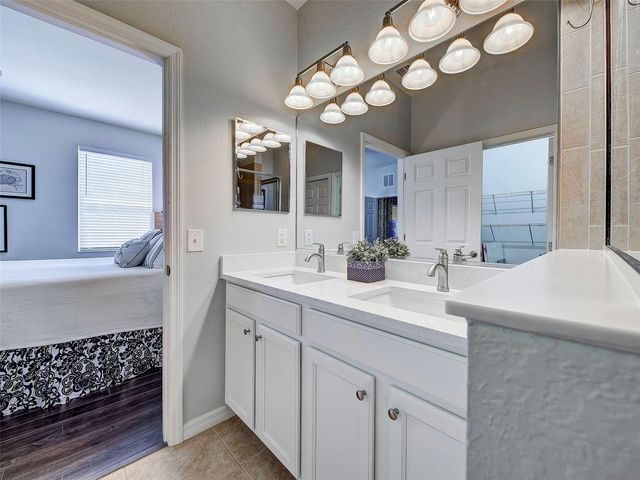 11993 TEMPEST HARBOR LOOP, Venice, FL 34292