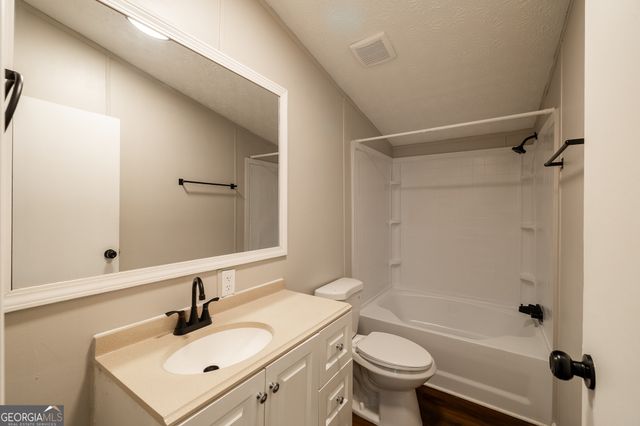 128 Placid Cove Drive, Hartwell, GA 30643