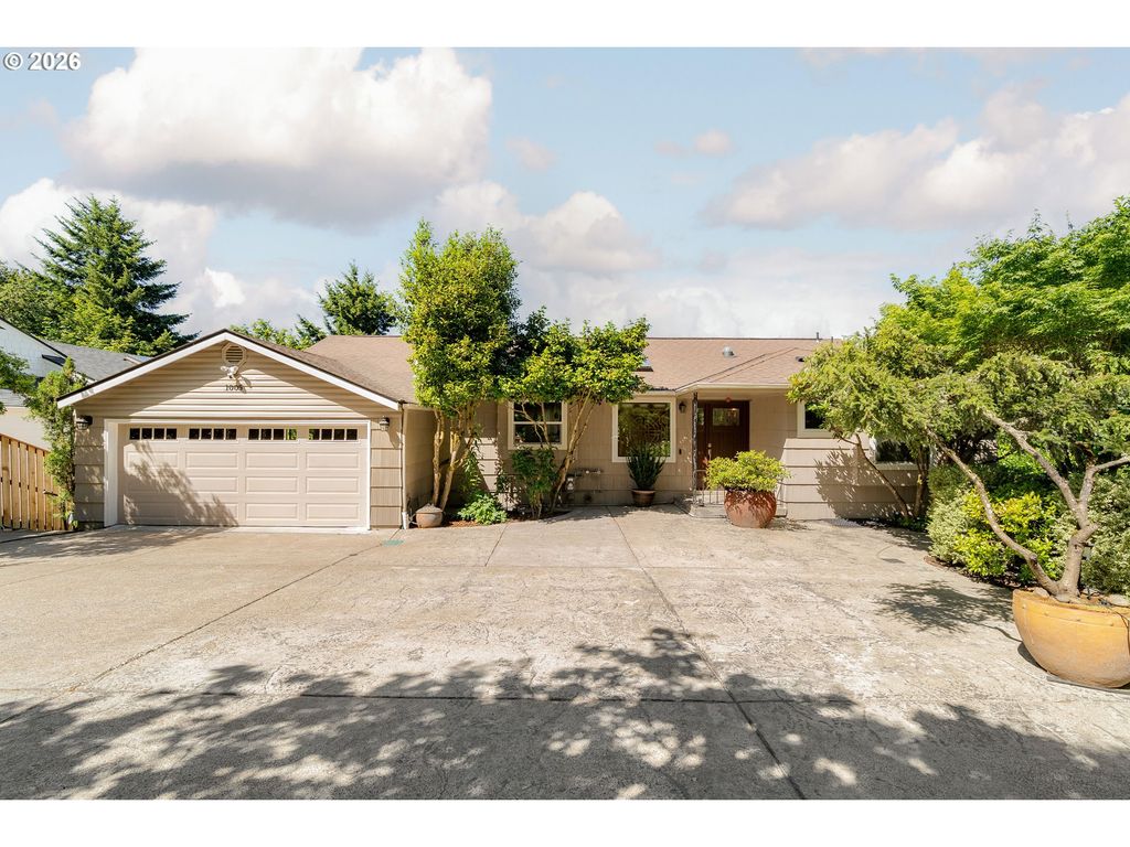 1005 S SHORE Blvd, Lake Oswego, OR 97034