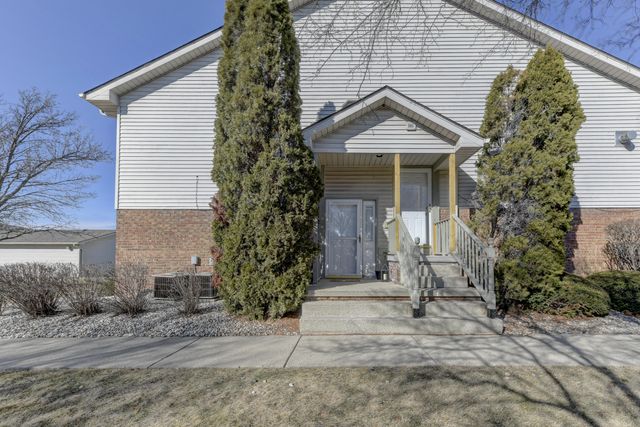 9902 Parkway Drive, Highland, IN 46322