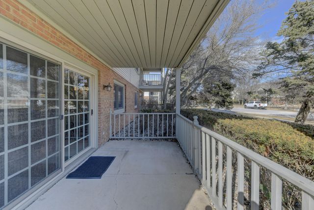 9902 Parkway Drive, Highland, IN 46322