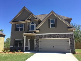 105 Village Park Drive, Newnan, GA 30265