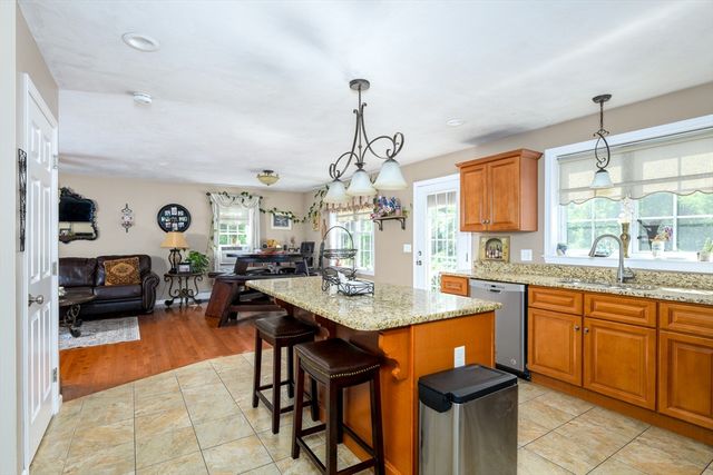 248 Pleasantdale Road, Rutland, MA 01543