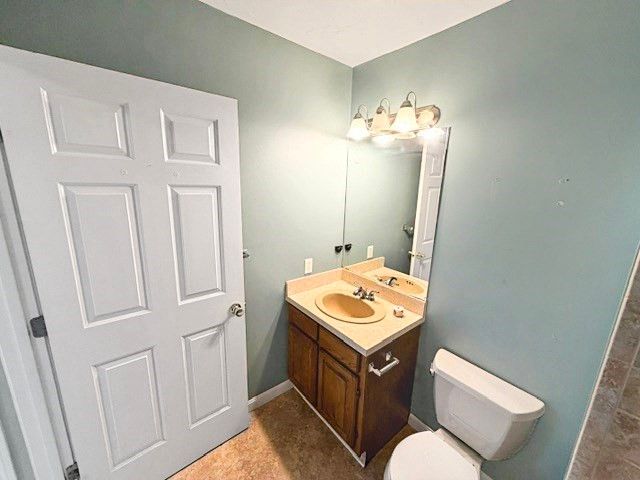 27 Heritage Dr 27, Northbridge, MA 01588