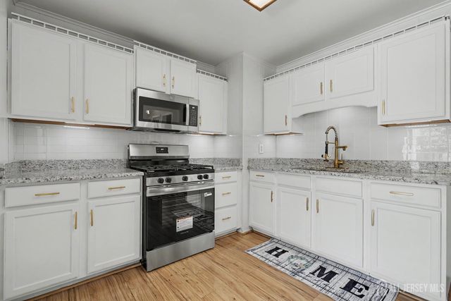 37 glen Court, North Plainfield, NJ 07063