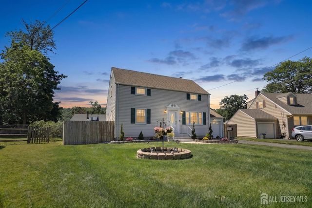37 glen Court, North Plainfield, NJ 07063