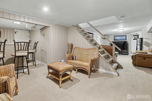 37 glen Court, North Plainfield, NJ 07063