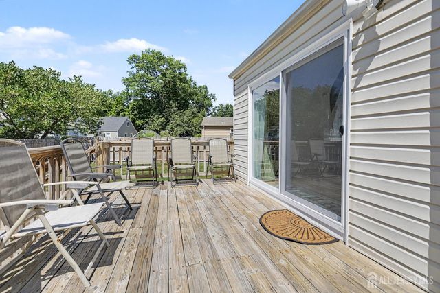 37 glen Court, North Plainfield, NJ 07063
