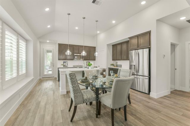 331 Great Hills Drive, Montgomery, TX 77316