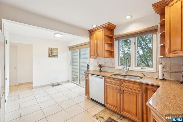 76 Davey Drive, West Orange, NJ 07052