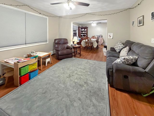 40 Vestal St, Fall River, MA 02720