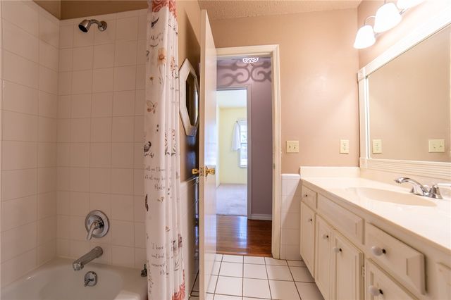 405 Janet Street, Springdale, AR 72762