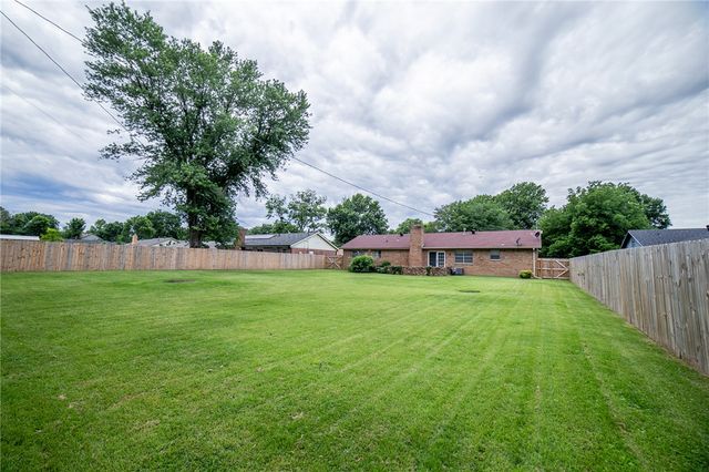 405 Janet Street, Springdale, AR 72762