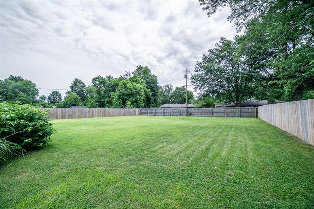 405 Janet Street, Springdale, AR 72762