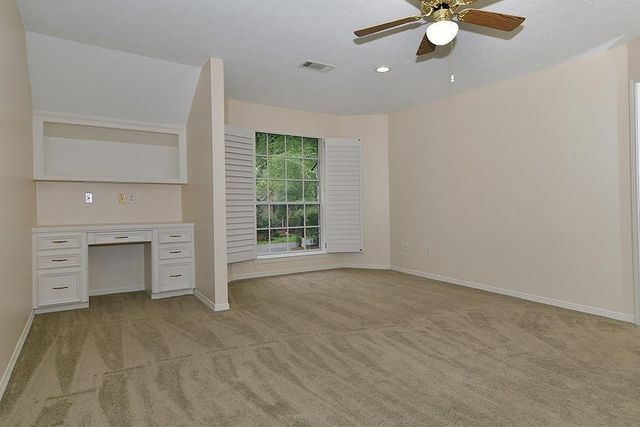 70 N Skyflower Court, The Woodlands, TX 77381