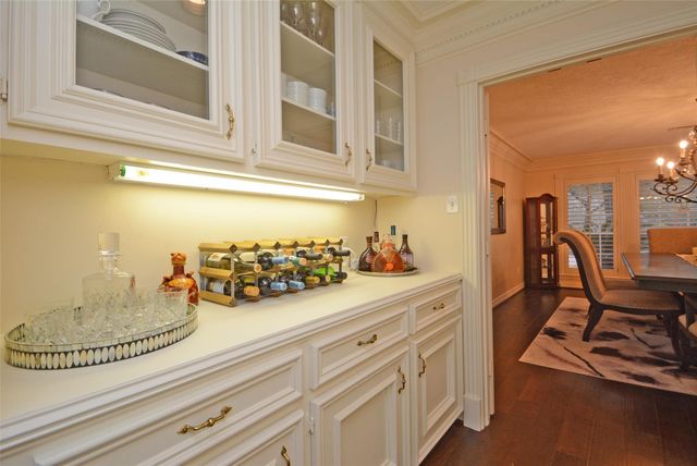 70 N Skyflower Court, The Woodlands, TX 77381