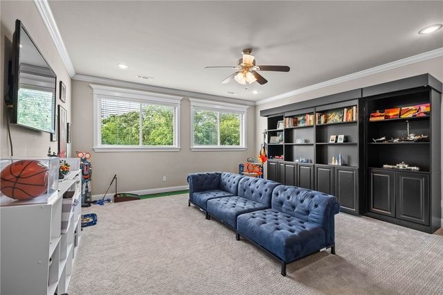 6300 W Northgate Road, Rogers, AR 72758