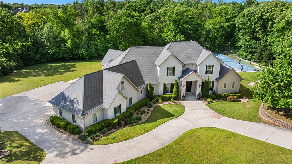 6300 W Northgate Road, Rogers, AR 72758