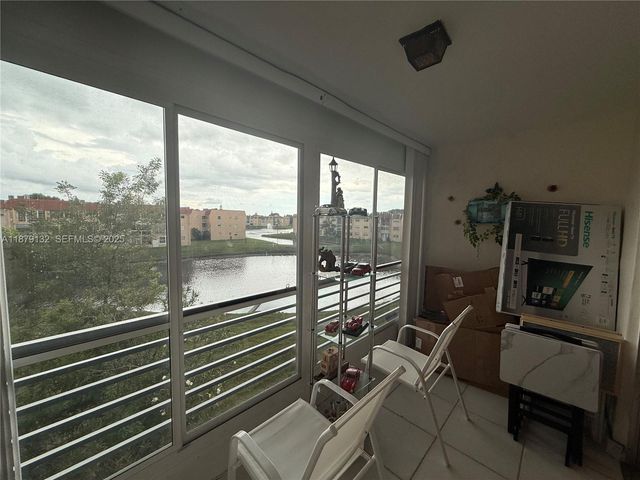 2791 N Pine Island Road 301, Sunrise, FL 33322