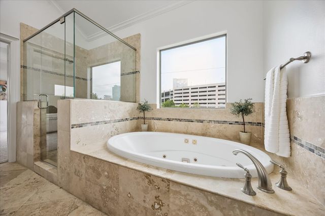 6832 Staffordshire Boulevard, Houston, TX 77030