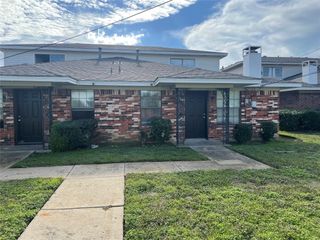 2422 W Northgate Drive, Irving, TX 75062