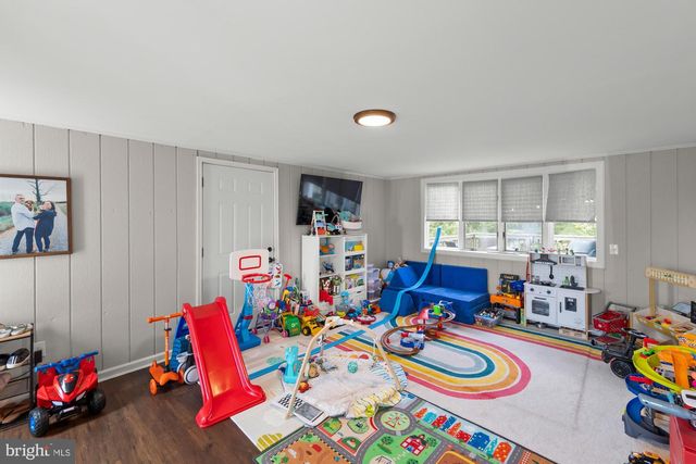 357 HUNTING RIDGE RD, Winchester, VA 22603