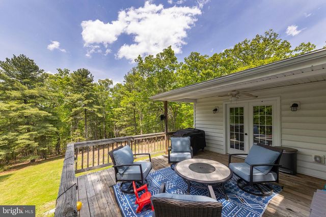 357 HUNTING RIDGE RD, Winchester, VA 22603
