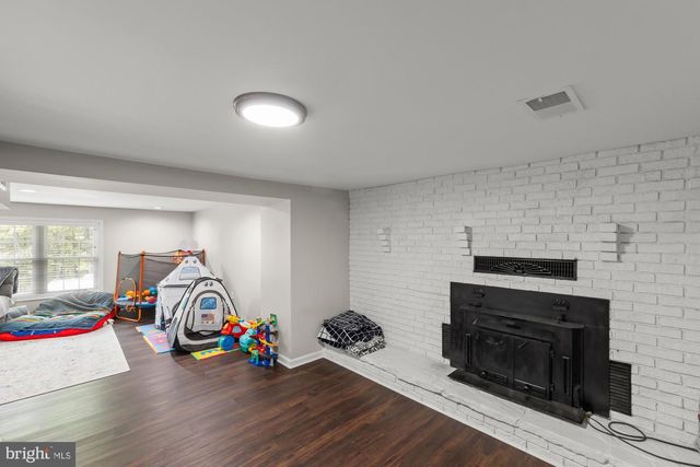 357 HUNTING RIDGE RD, Winchester, VA 22603