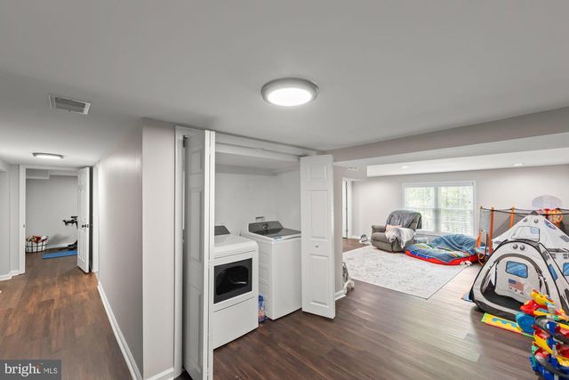 357 HUNTING RIDGE RD, Winchester, VA 22603