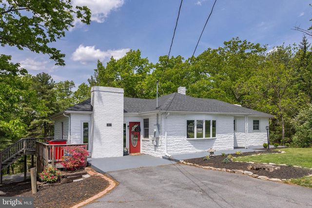 357 HUNTING RIDGE RD, Winchester, VA 22603