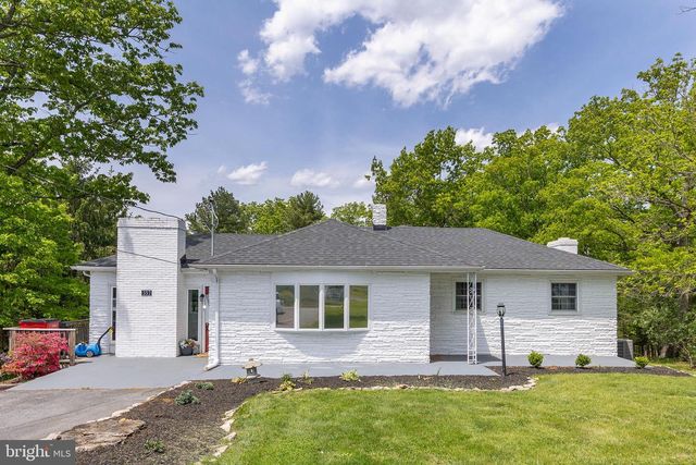 357 HUNTING RIDGE RD, Winchester, VA 22603