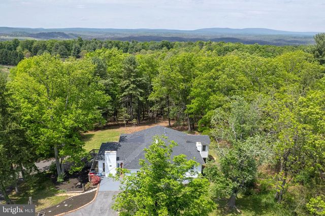 357 HUNTING RIDGE RD, Winchester, VA 22603