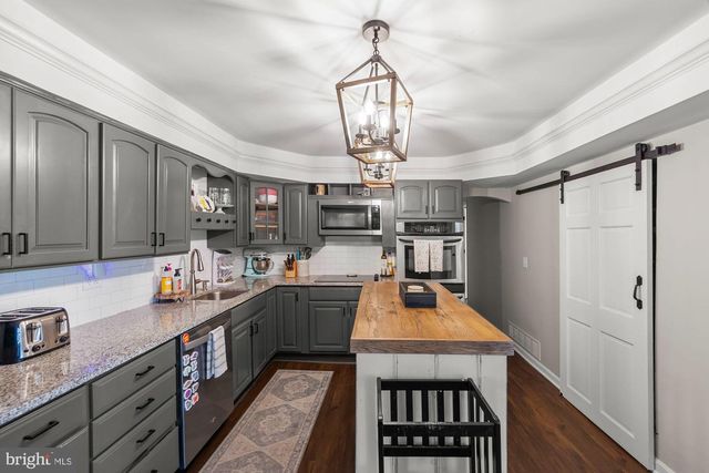 357 HUNTING RIDGE RD, Winchester, VA 22603