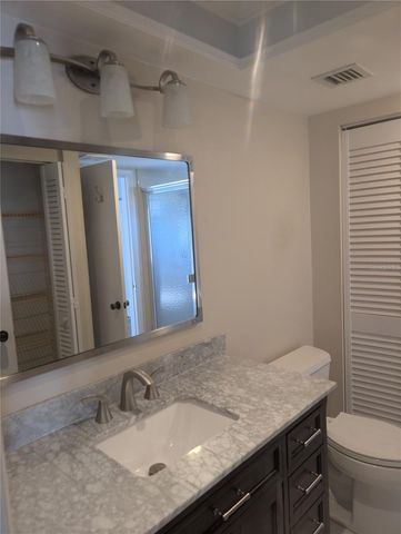 4313 WOODMANS CHART, Sarasota, FL 34235