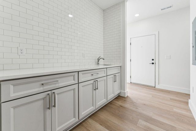 489 Lilley Avenue, Columbus, OH 43205