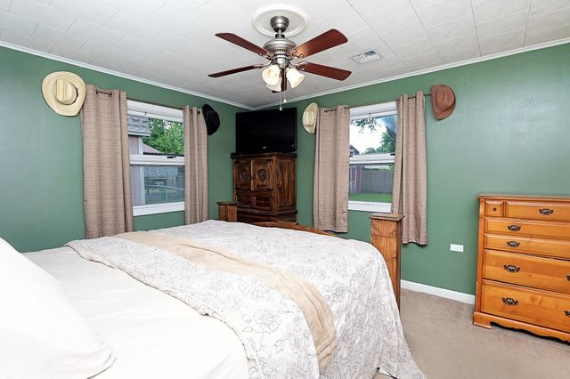 305 Johnson St, Houma, LA 70360