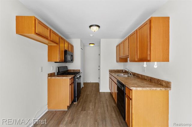 41128 Northwind Drive, Canton, MI 48188