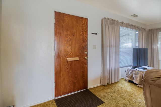 1612 Waverly Dr, Modesto, CA 95358