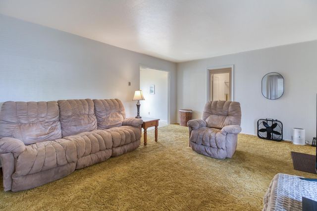 1612 Waverly Dr, Modesto, CA 95358